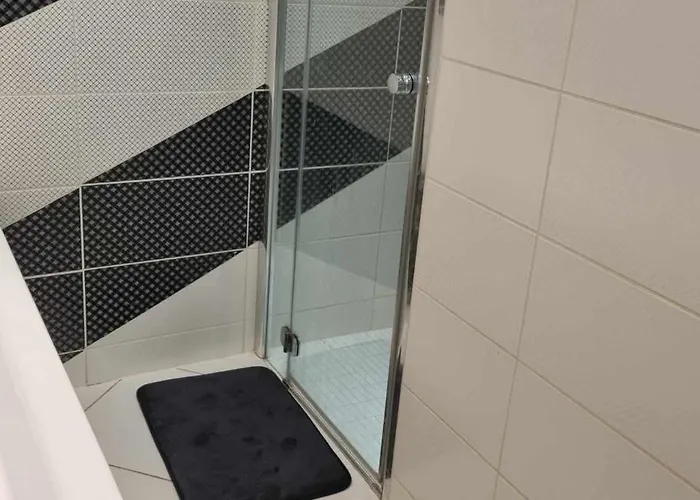 Апартаменты T & E *