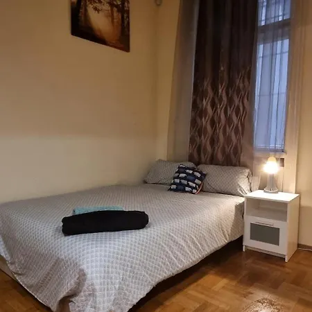 T & E Apartment Budapest
