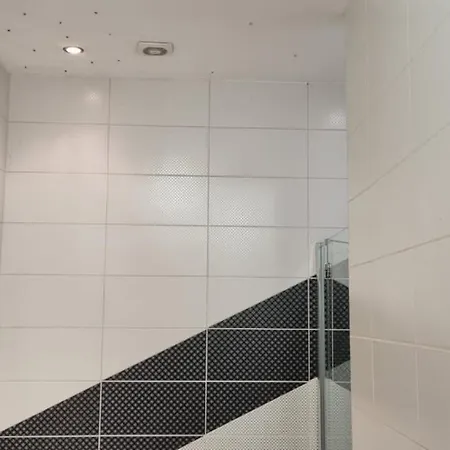 T & E Lägenhet Budapest